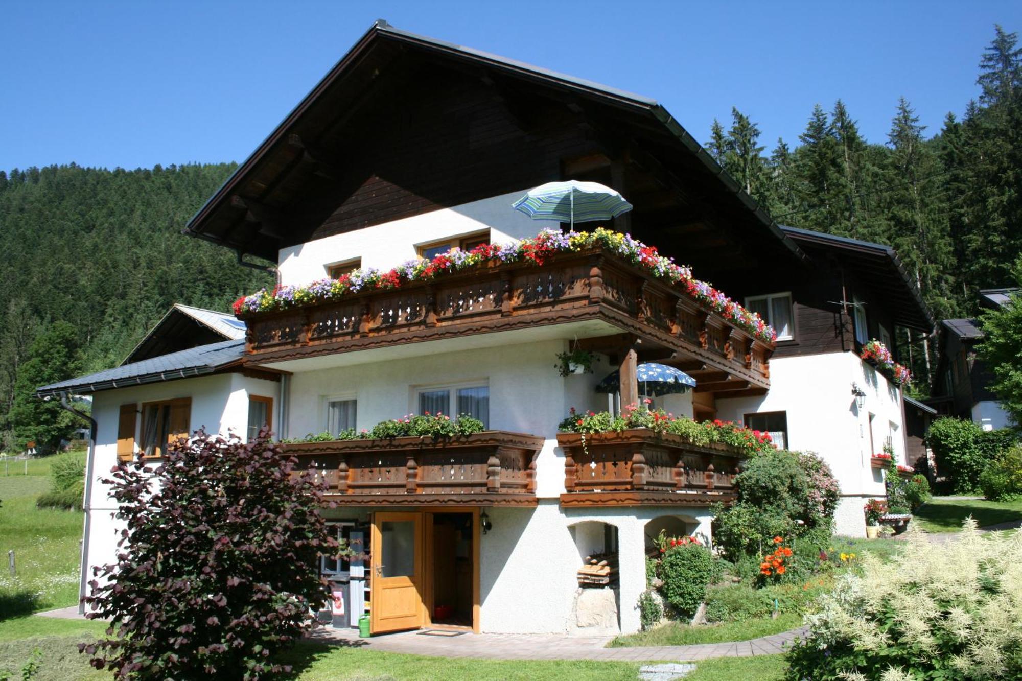 Andrea Schmaranzer - Privatzimmer Gosau Luaran gambar